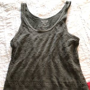 Army green textured tank